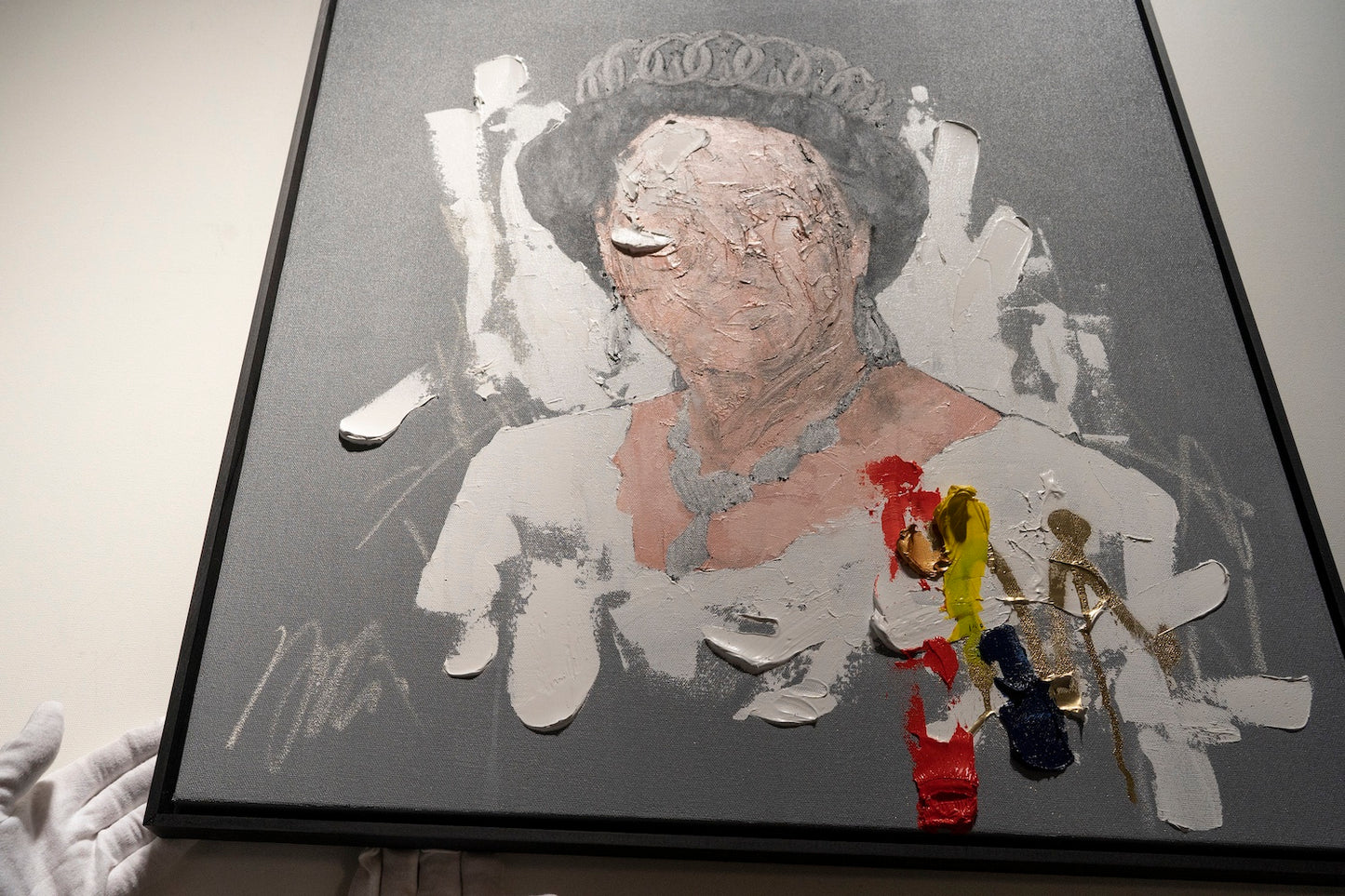 UNTITLED Portrait work (Elizabeth II) contemporary painting