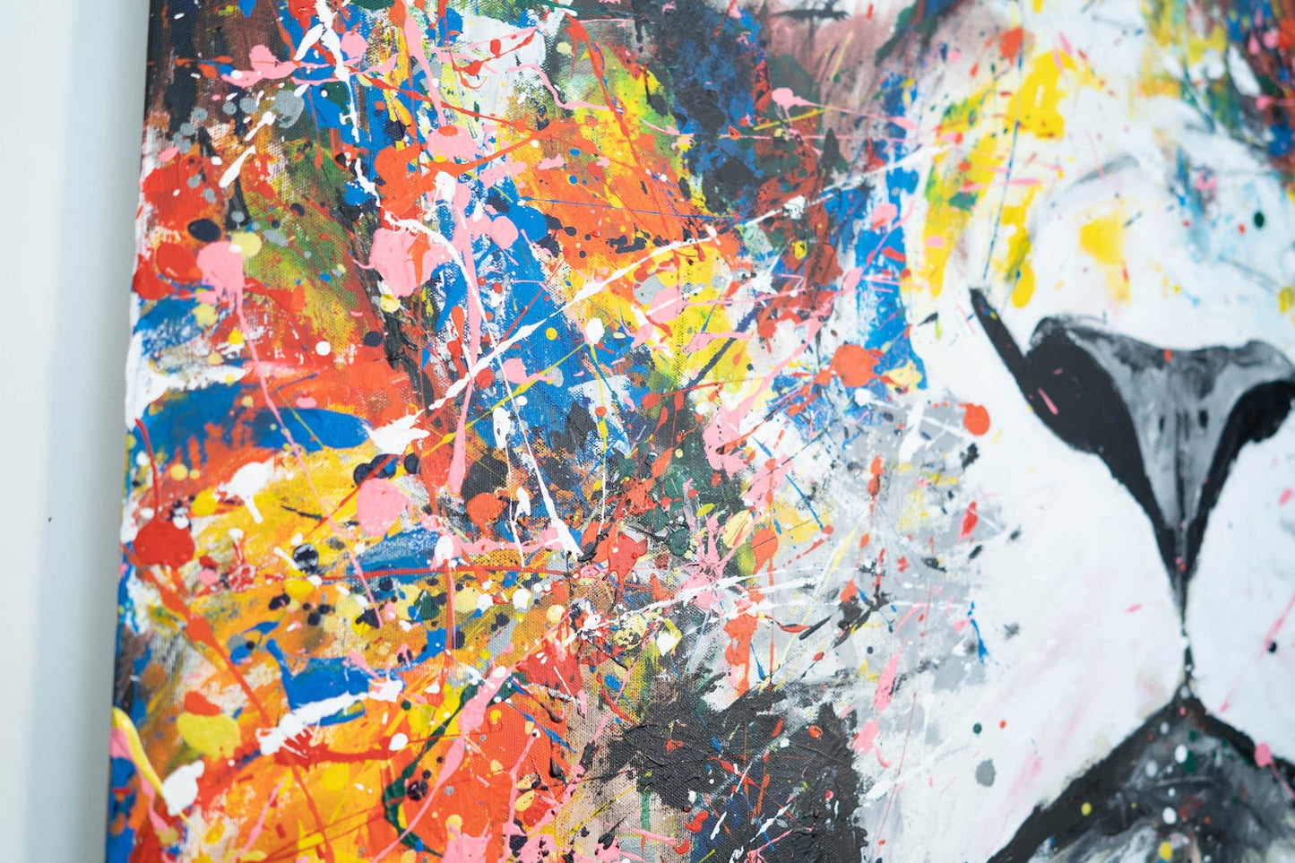 LION contemporary painting art