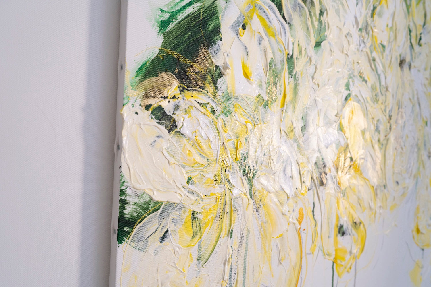 Title of artwork "Flowers" contemporary painting