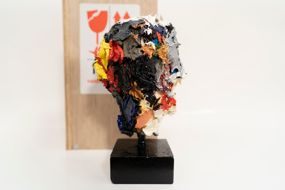 Silver sculpture    contemporary art