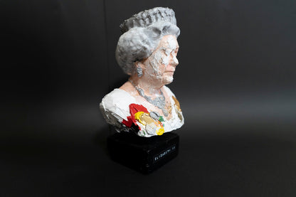 Elizabeth II Sculpture     contemporary sculpture art