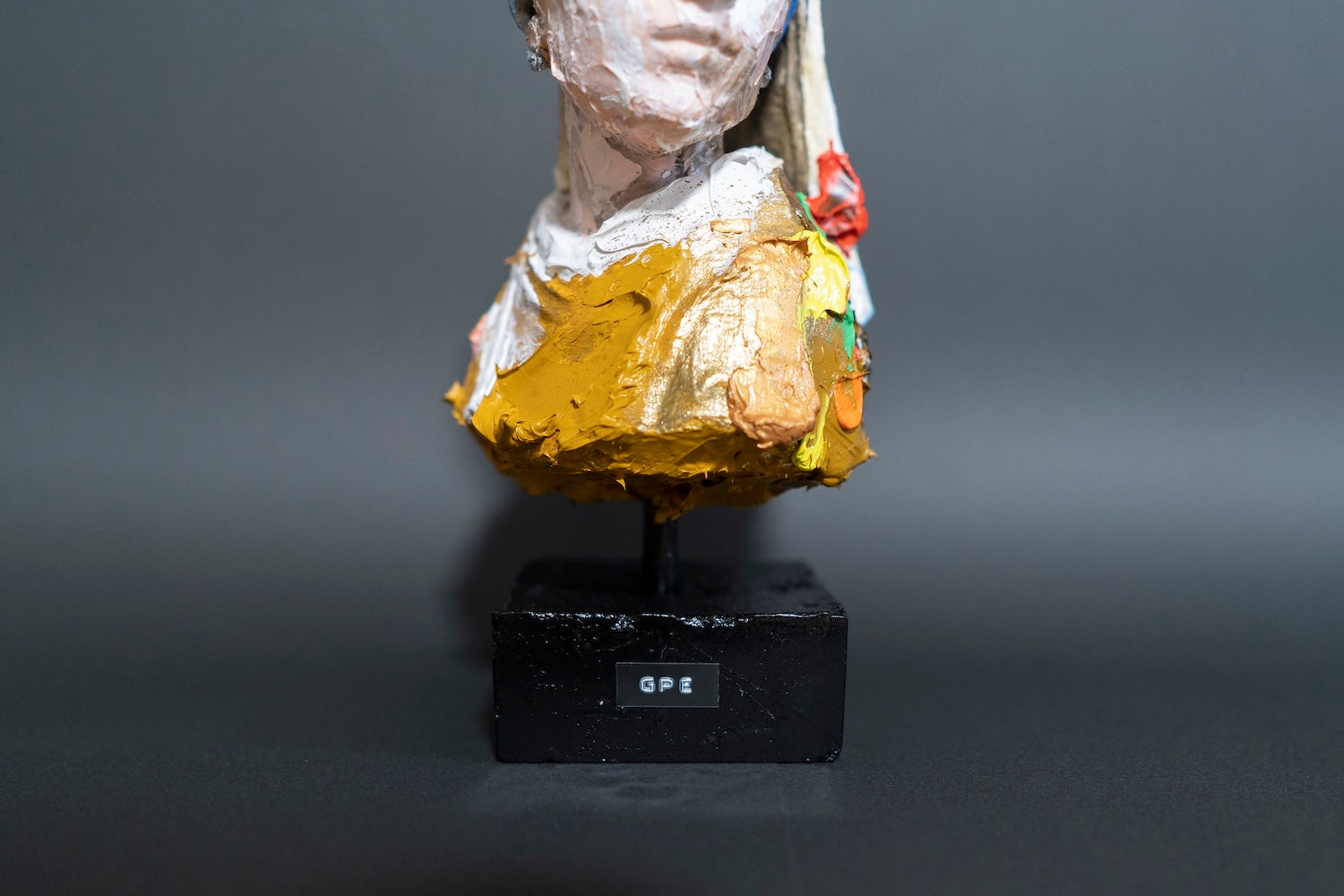 Girl With A Pearl Earring Sculpture    contemporary sculpture