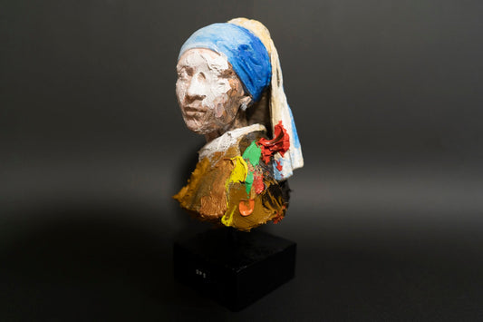 Girl With A Pearl Earring Sculpture    contemporary sculpture