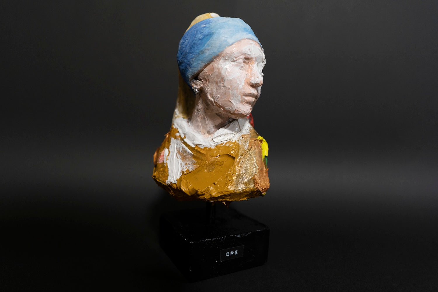 Girl With A Pearl Earring Sculpture    contemporary sculpture