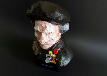 Rembrandt Sculpture    contemporary sculpture art