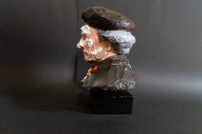 Rembrandt Sculpture    contemporary sculpture art