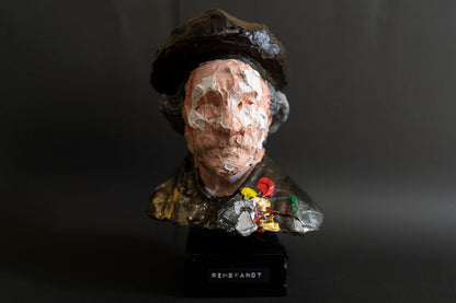 Rembrandt Sculpture    contemporary sculpture art
