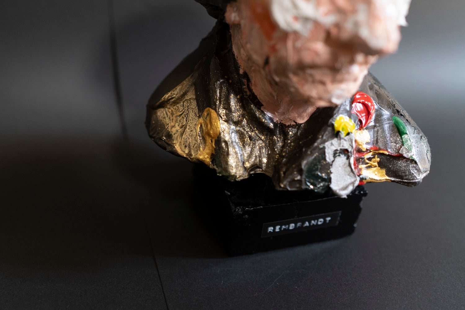 Rembrandt Sculpture    contemporary sculpture art